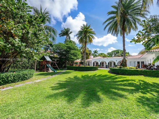 170 Solano Prado, Coral Gables FL 33156