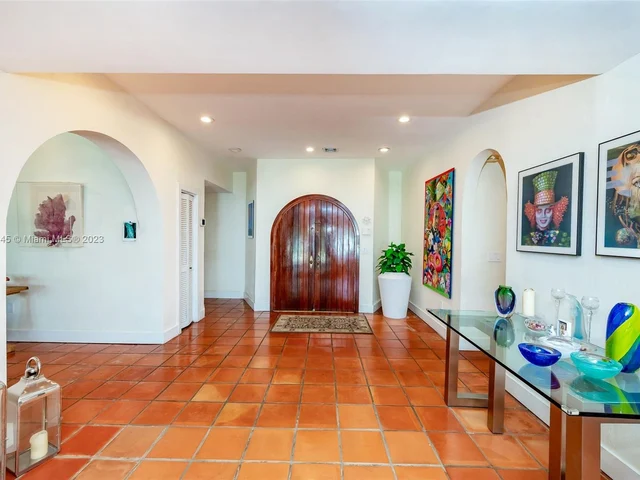 170 Solano Prado, Coral Gables FL 33156