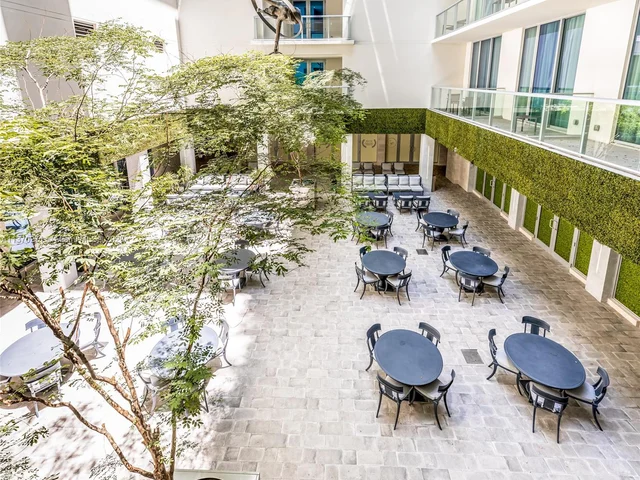 777 N Ocean Dr # S223, Hollywood FL 33019