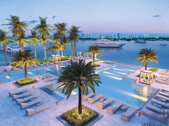 17301 Biscayne Blvd # 305, North Miami Beach FL 33160