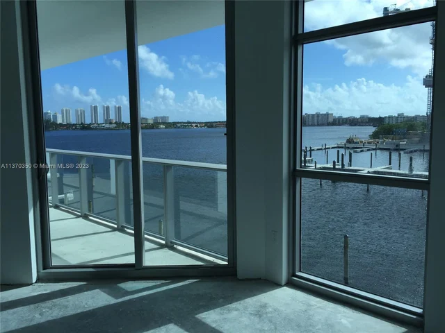 17301 Biscayne Blvd # 305, North Miami Beach FL 33160