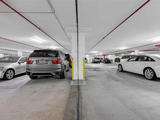 789 Crandon Blvd # 1005, Key Biscayne FL 33149