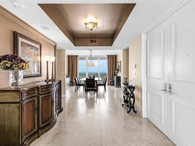 789 Crandon Blvd # 1005, Key Biscayne FL 33149