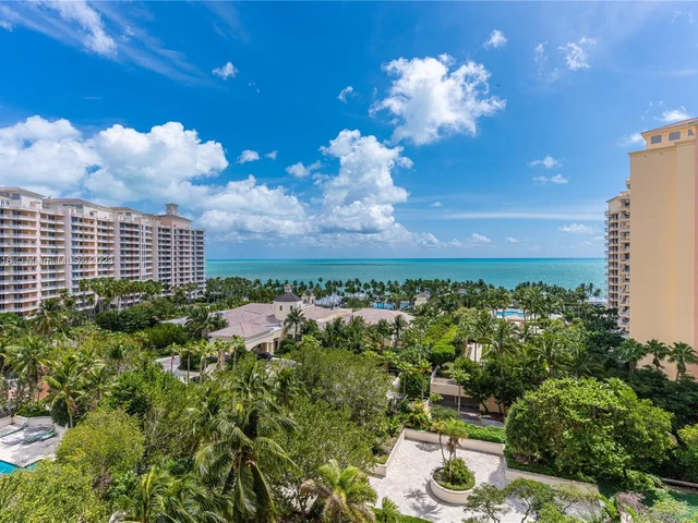 789 Crandon Blvd # 1005, Key Biscayne FL 33149