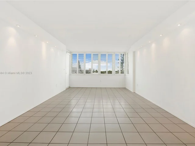 8233 Harding Ave # 502, Miami Beach FL 33141