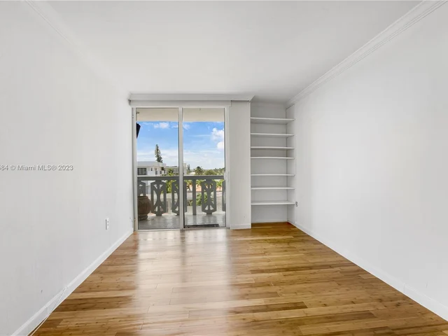 8233 Harding Ave # 502, Miami Beach FL 33141