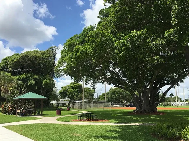 515 NE 2nd Pl # 0, Dania Beach FL 33004