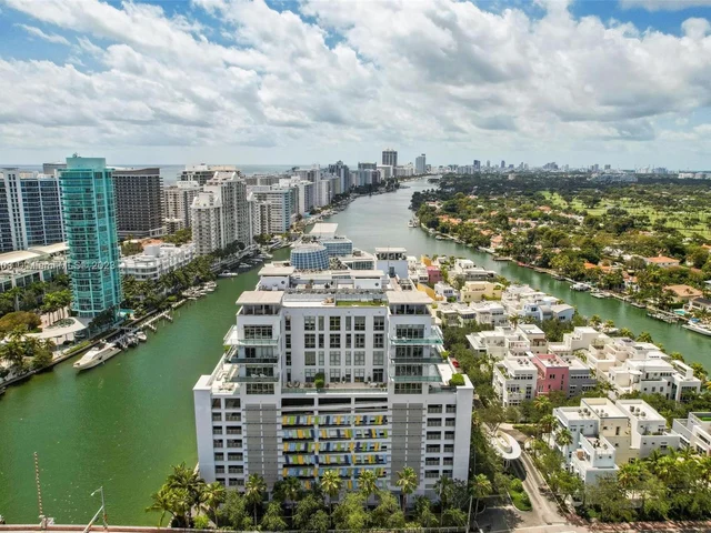 201 Aqua Ave, Miami Beach FL 33141