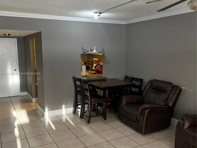 2008 Jackson St # D9, Hollywood FL 33020