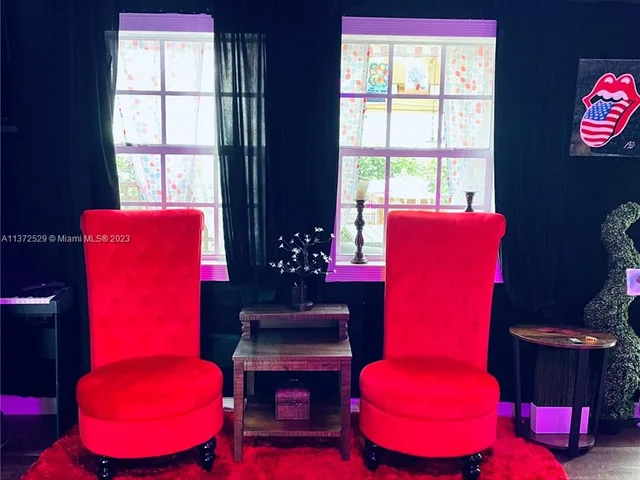 50 NW 209th St, Miami Gardens FL 33169