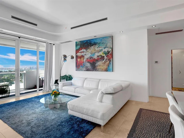 5601 Collins Ave # 1720, Miami Beach FL 33140