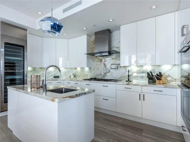 17749 Collins Ave # 3101, Sunny Isles Beach FL 33160