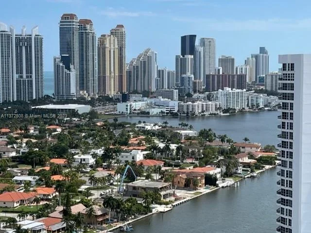 19355 Turnberry Way # 27F, Aventura FL 33180