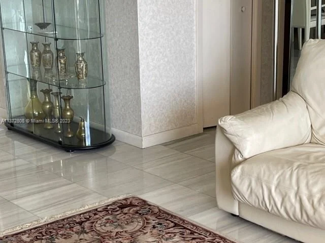 19355 Turnberry Way # 27F, Aventura FL 33180