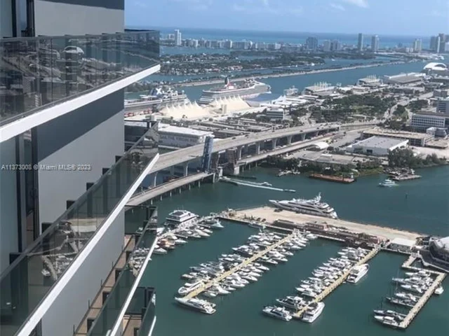 398 NE 5th St # 4414, Miami FL 33132