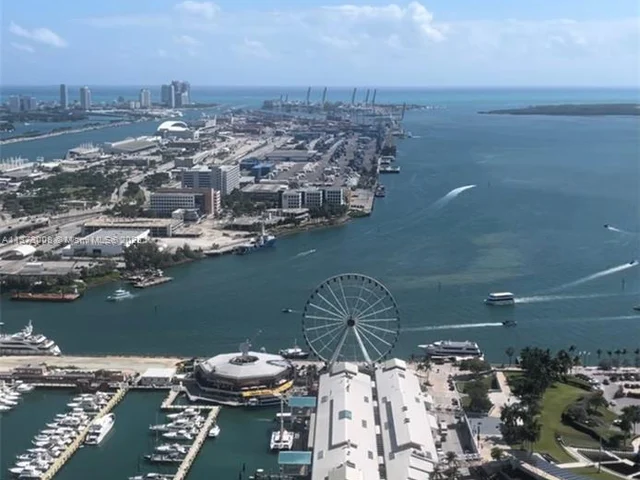 398 NE 5th St # 4414, Miami FL 33132