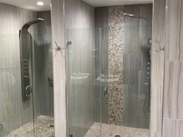 3180 S Ocean Dr # 318, Hallandale Beach FL 33009