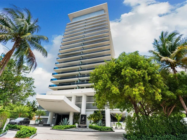 5875 Collins Ave # 604, Miami Beach FL 33140