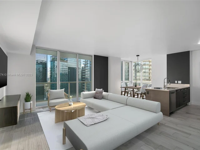 55 SE 6th St # 3802, Miami FL 33131