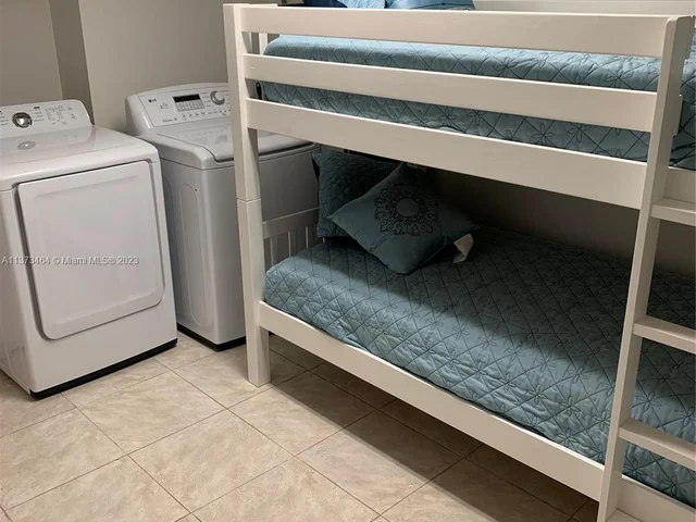 20201 E Country Club Dr # 607, Aventura FL 33180