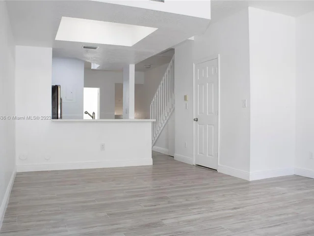 701 SW 148th Ave # 107, Sunrise FL 33325