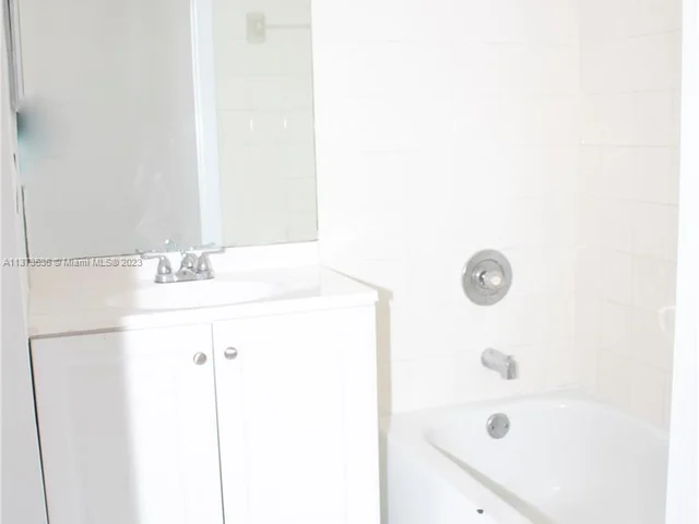 701 SW 148th Ave # 107, Sunrise FL 33325