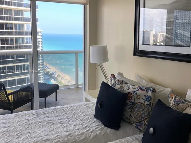 1830 S Ocean Dr # 2608, Hallandale Beach FL 33009
