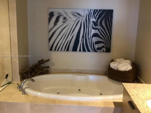 1830 S Ocean Dr # 2608, Hallandale Beach FL 33009