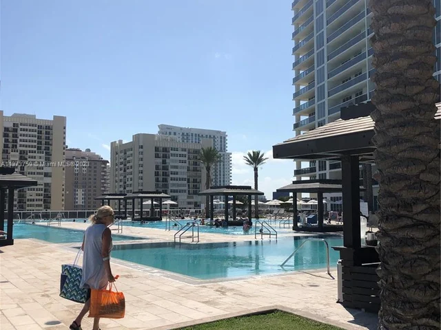 1830 S Ocean Dr # 2608, Hallandale Beach FL 33009