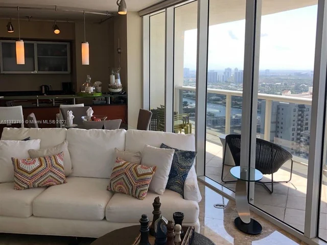 1830 S Ocean Dr # 2608, Hallandale Beach FL 33009