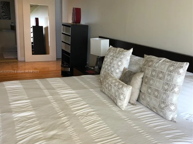 1830 S Ocean Dr # 2608, Hallandale Beach FL 33009