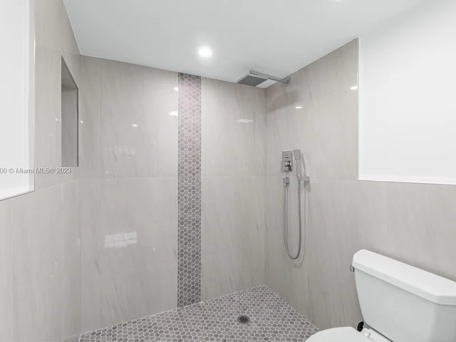 1703 Andros Isle # G2, Coconut Creek FL 33066