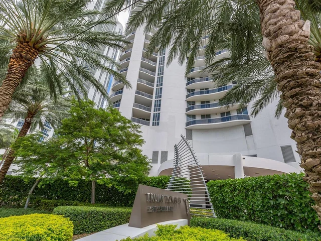 15811 Collins Ave # 1105, Sunny Isles Beach FL 33160