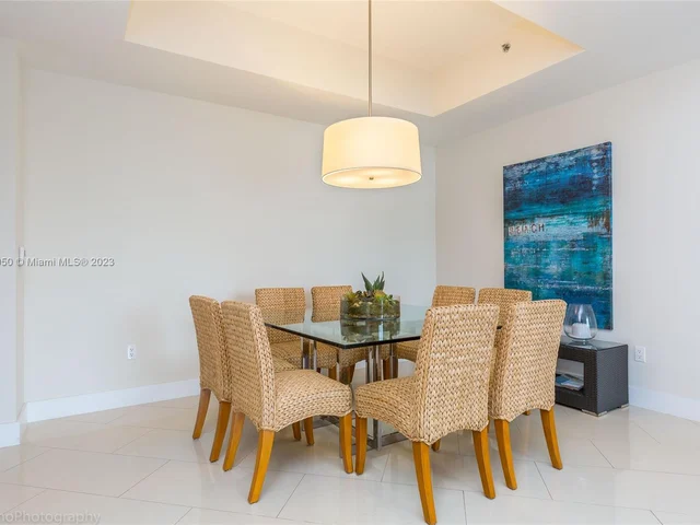 15811 Collins Ave # 1105, Sunny Isles Beach FL 33160