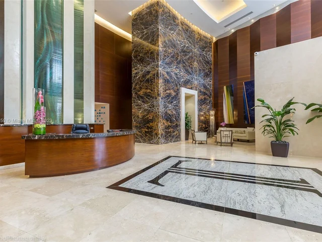 15811 Collins Ave # 1105, Sunny Isles Beach FL 33160