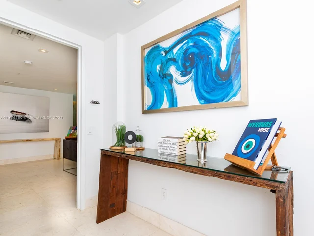 360 Ocean Dr # 606S, Key Biscayne FL 33149