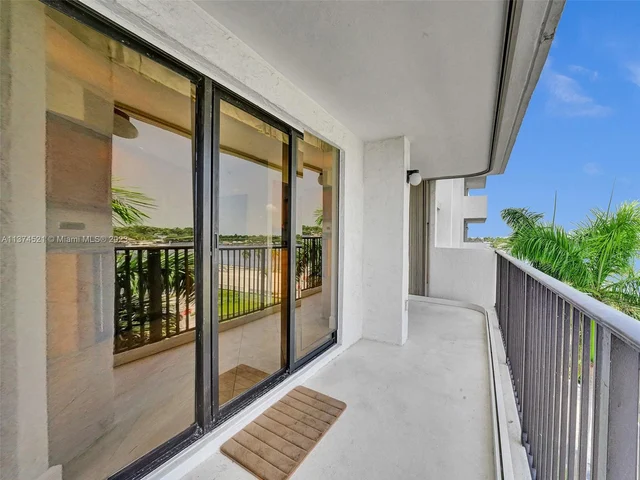 1201 S Ocean Dr # 510N, Hollywood FL 33019