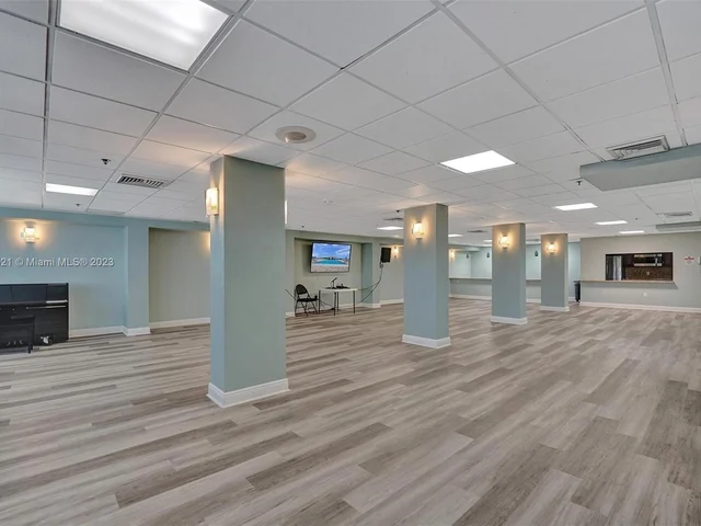 1201 S Ocean Dr # 510N, Hollywood FL 33019