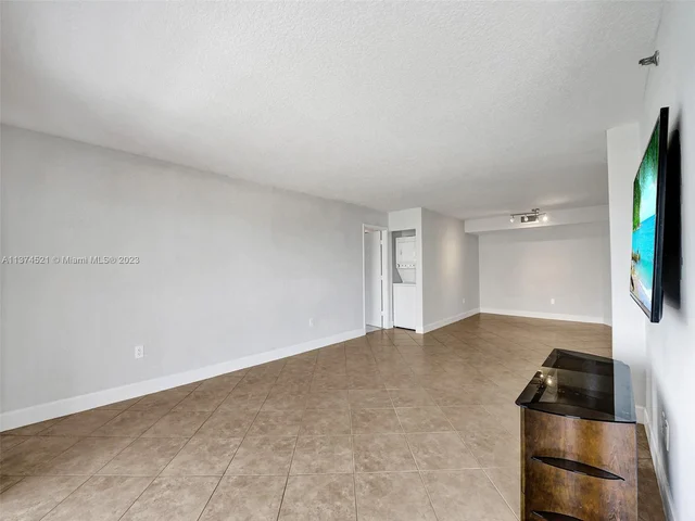 1201 S Ocean Dr # 510N, Hollywood FL 33019