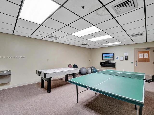 1201 S Ocean Dr # 510N, Hollywood FL 33019