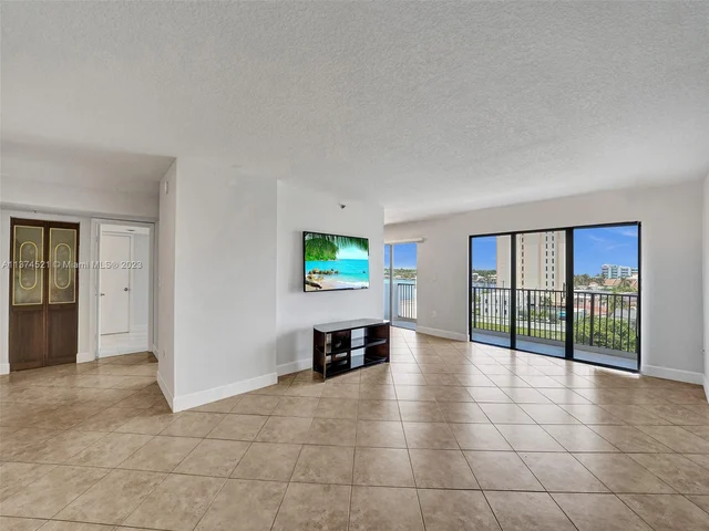 1201 S Ocean Dr # 510N, Hollywood FL 33019