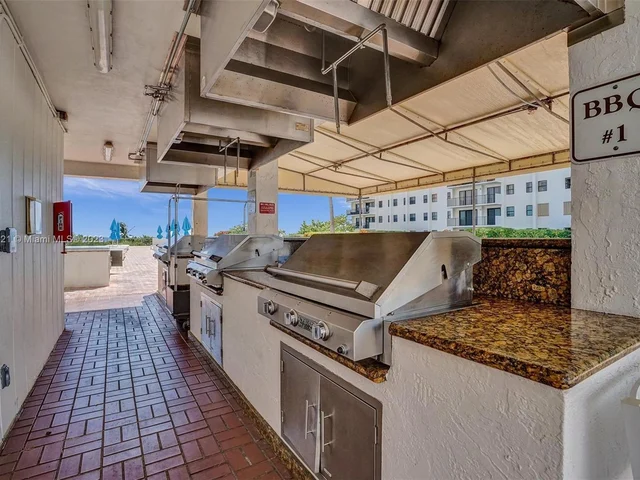 1201 S Ocean Dr # 510N, Hollywood FL 33019