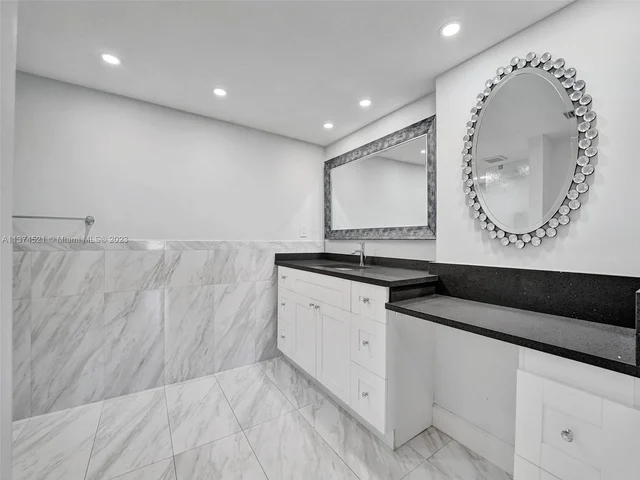 1201 S Ocean Dr # 510N, Hollywood FL 33019