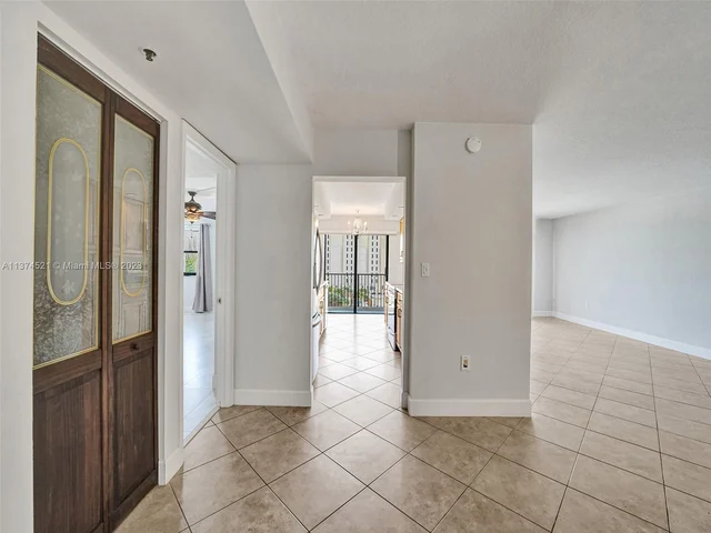 1201 S Ocean Dr # 510N, Hollywood FL 33019