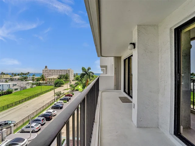 1201 S Ocean Dr # 510N, Hollywood FL 33019