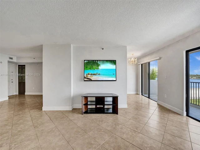 1201 S Ocean Dr # 510N, Hollywood FL 33019