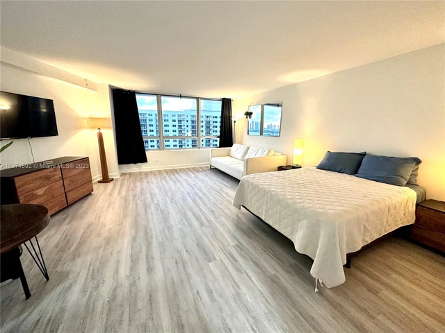 1500 Bay Rd # 1256S, Miami Beach FL 33139