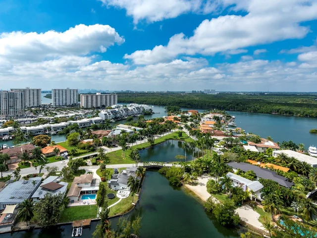 16500 Collins Ave # 2155, Sunny Isles Beach FL 33160