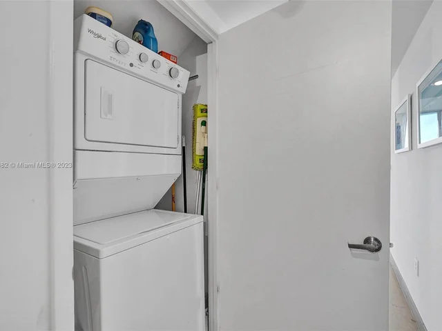 495 Brickell Ave # 5701, Miami FL 33131