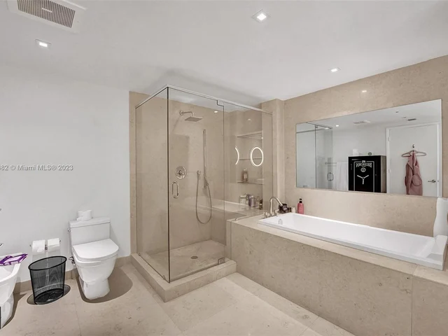 495 Brickell Ave # 5701, Miami FL 33131